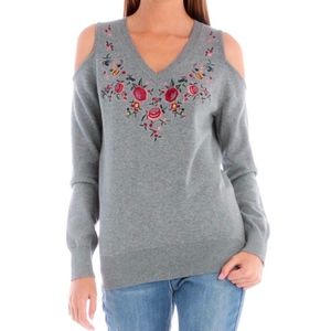 Cold shoulder embroidered sweater